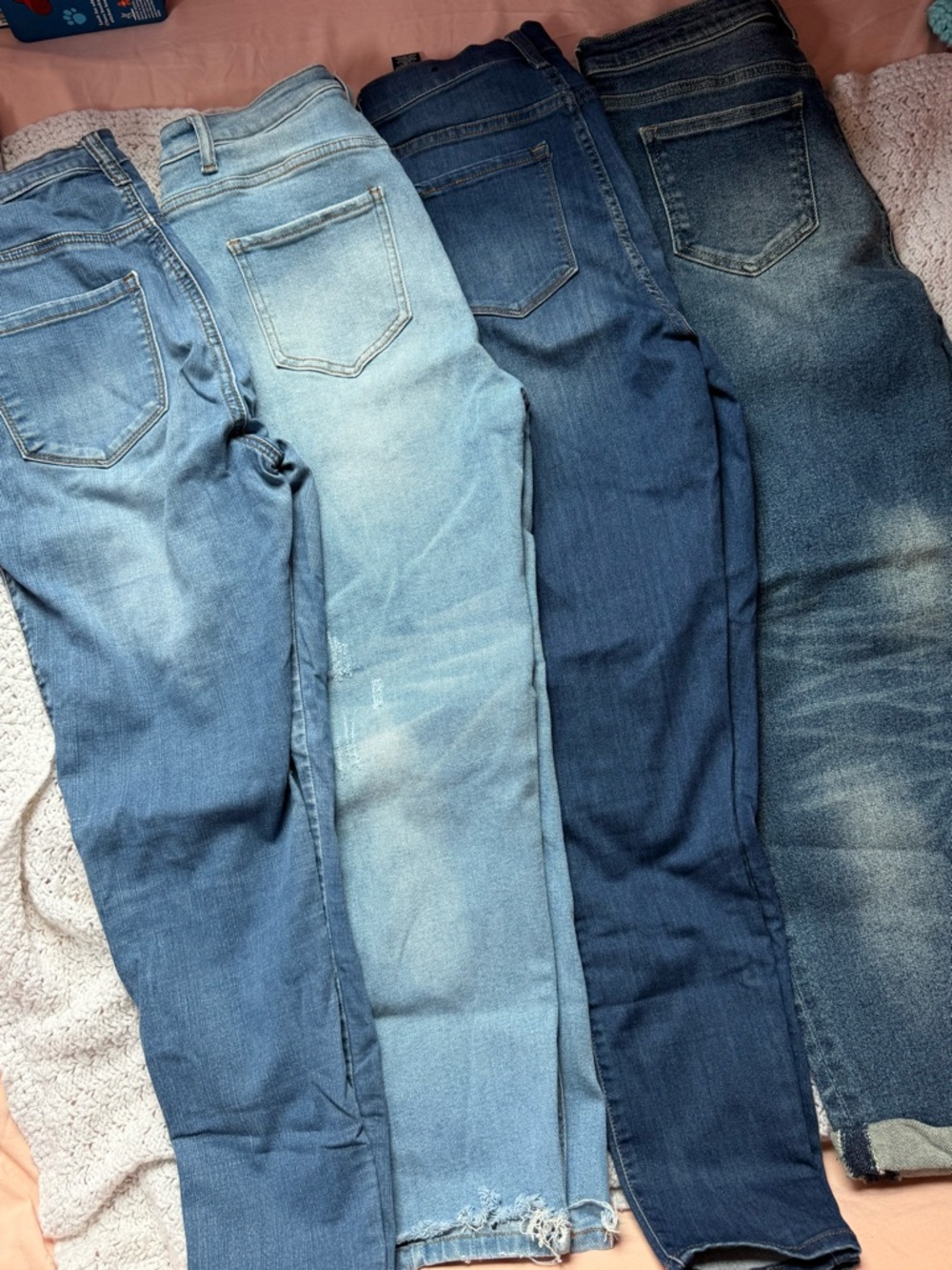 Lot of 4 Fashion Nova Jeans